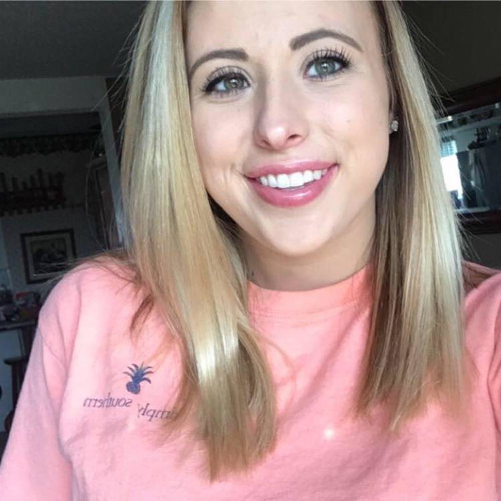 Meet your Posher, Katelyn